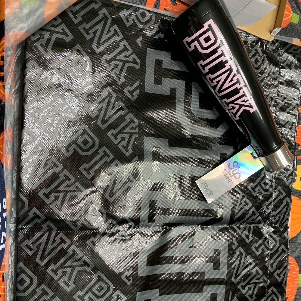 New VS Pink 💕 black tote with S’WELL water bottle